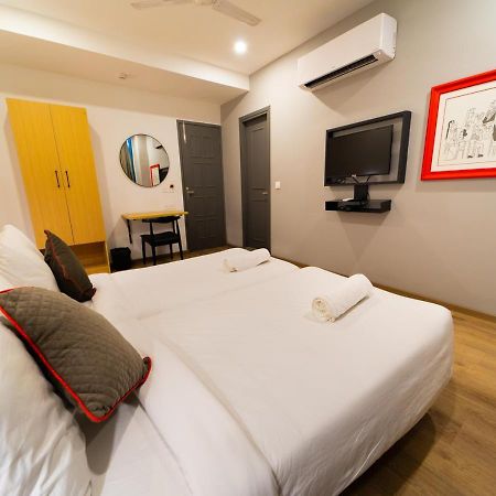 The Park Infinity Hotel Сурат Екстериор снимка